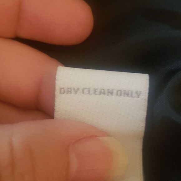 Lovely Dressbarn Formal Dress with Belt - Black and Cream - Sz 16 - Picture 5 of 5